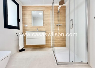 New Build - Townhouse - Cox - Sin Zona