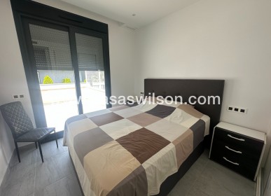 Venta - Chalet - San Miguel de Salinas - San Miguel Salinas