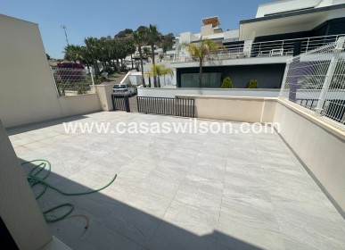 Venta - Chalet - San Miguel de Salinas - San Miguel Salinas