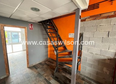 Sale - Business premises - Algorfa - La Finca Golf Resort