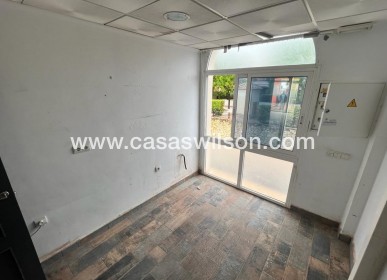 Sale - Business premises - Algorfa - La Finca Golf Resort