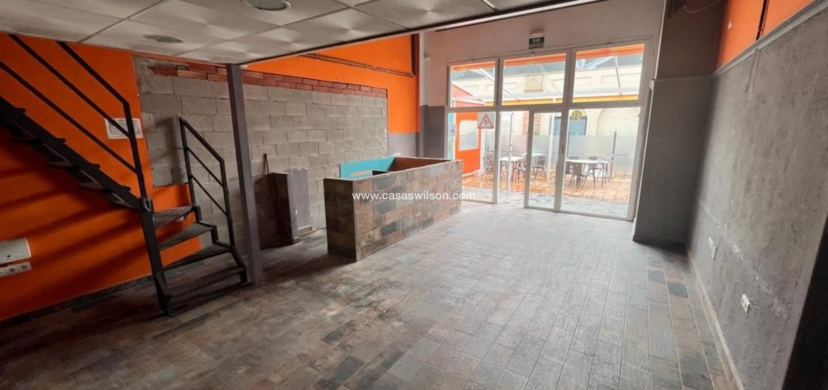 Sale - Business premises - Algorfa - La Finca Golf Resort