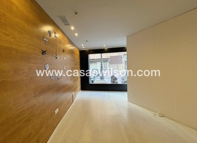 Sale - Business premises - Guardamar del Segura - Centro