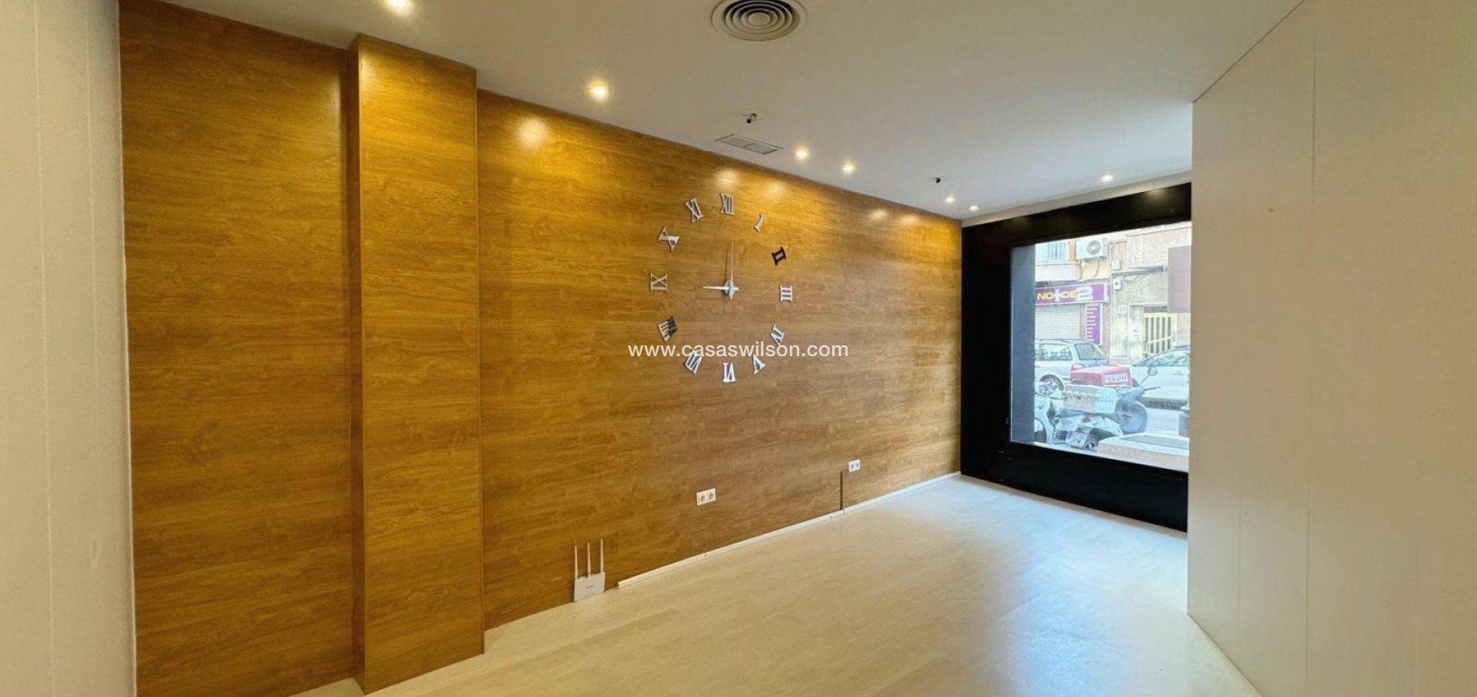 Sale - Business premises - Guardamar del Segura - Centro