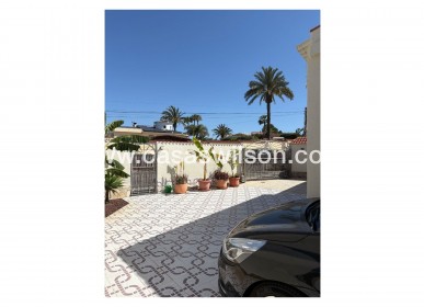 Sale - Villa - Ciudad Quesada - Quesada Center