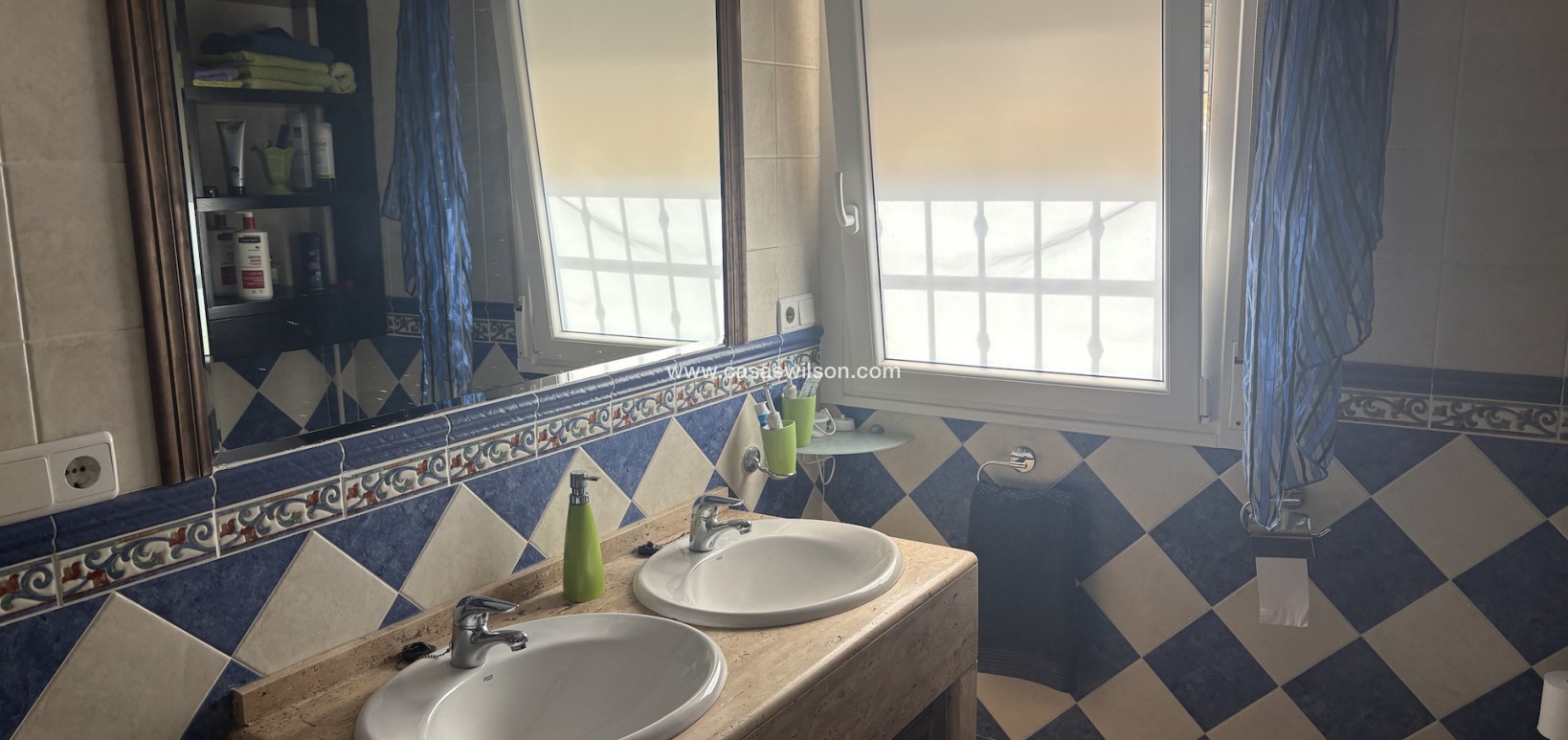 Sale - Villa - Algorfa