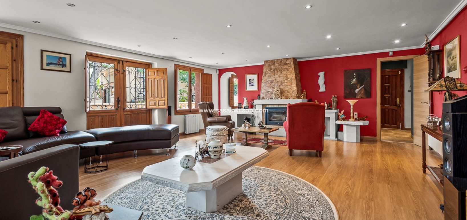 Sale - Country Property - 