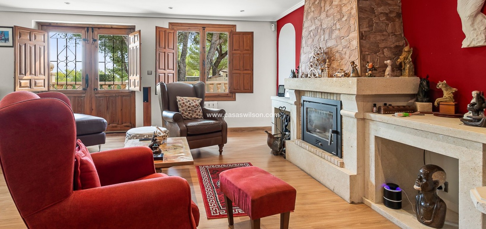 Sale - Country Property - 