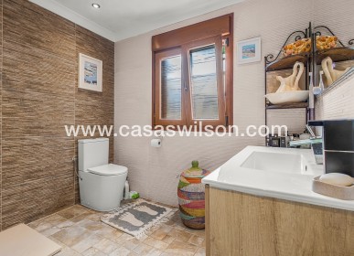 Sale - Country Property - 