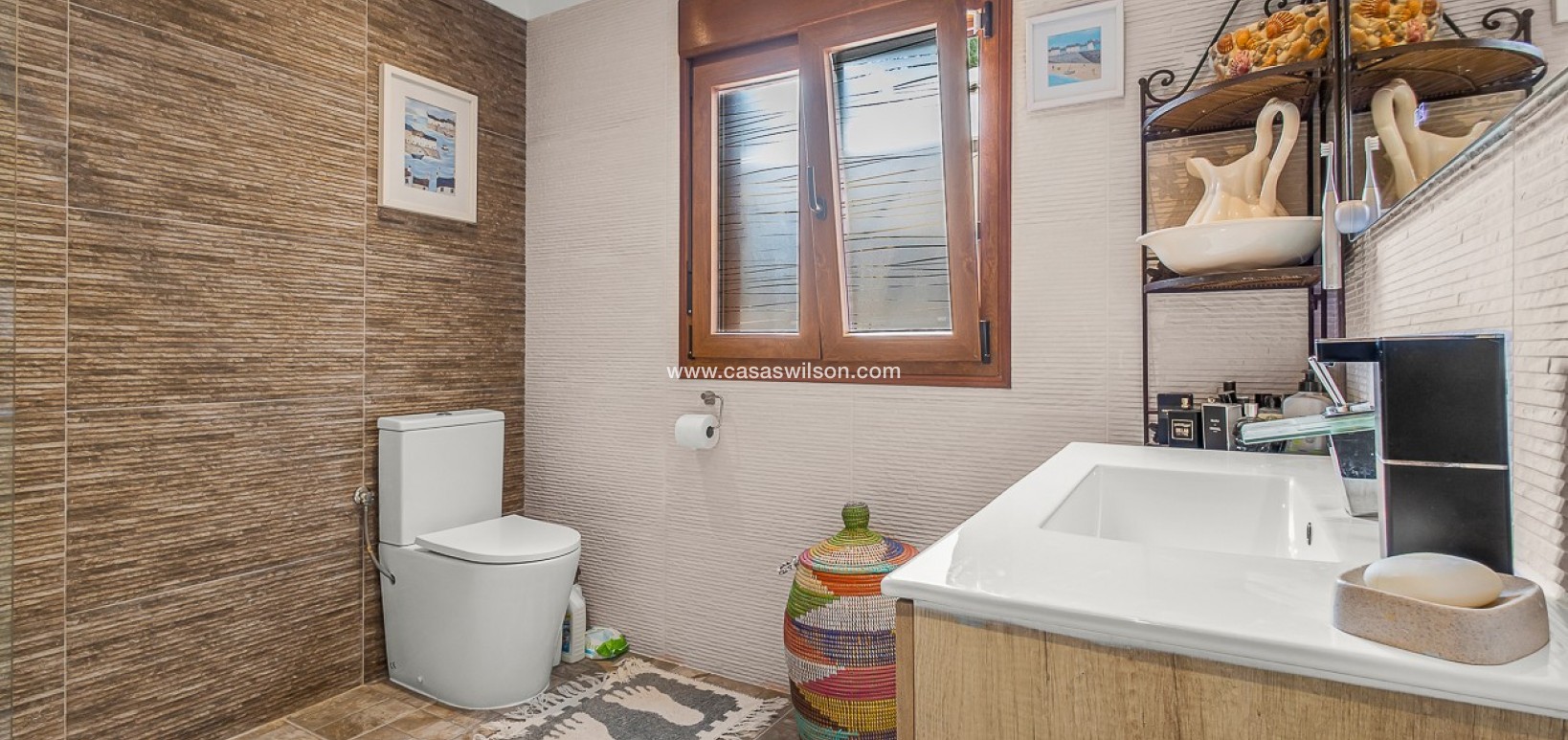 Sale - Country Property - 