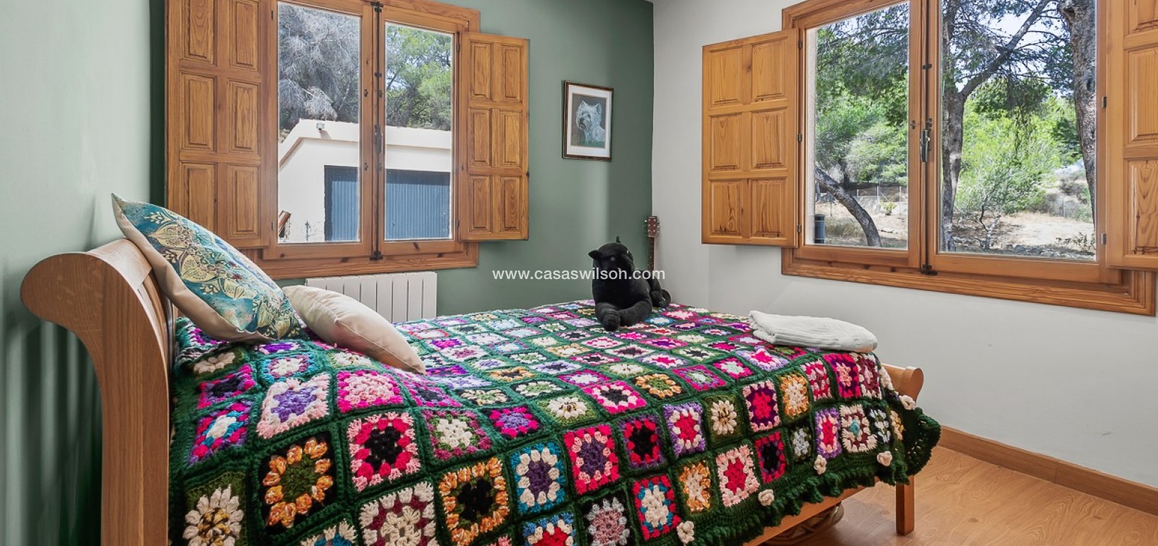 Sale - Country Property - 