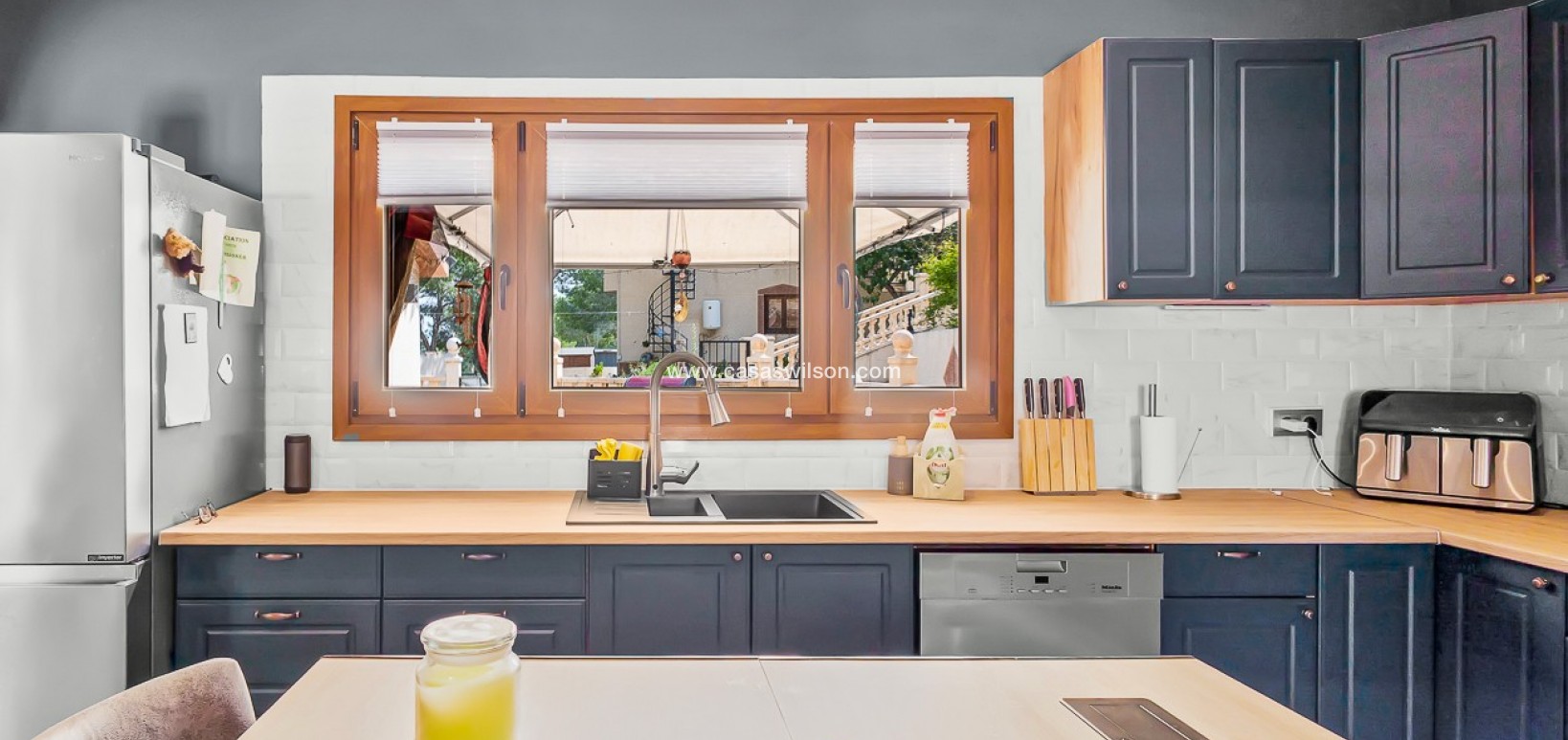 Sale - Country Property - 