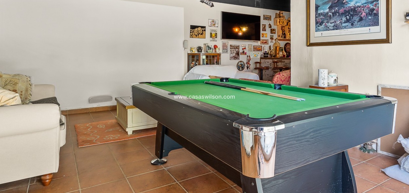 Sale - Country Property - 