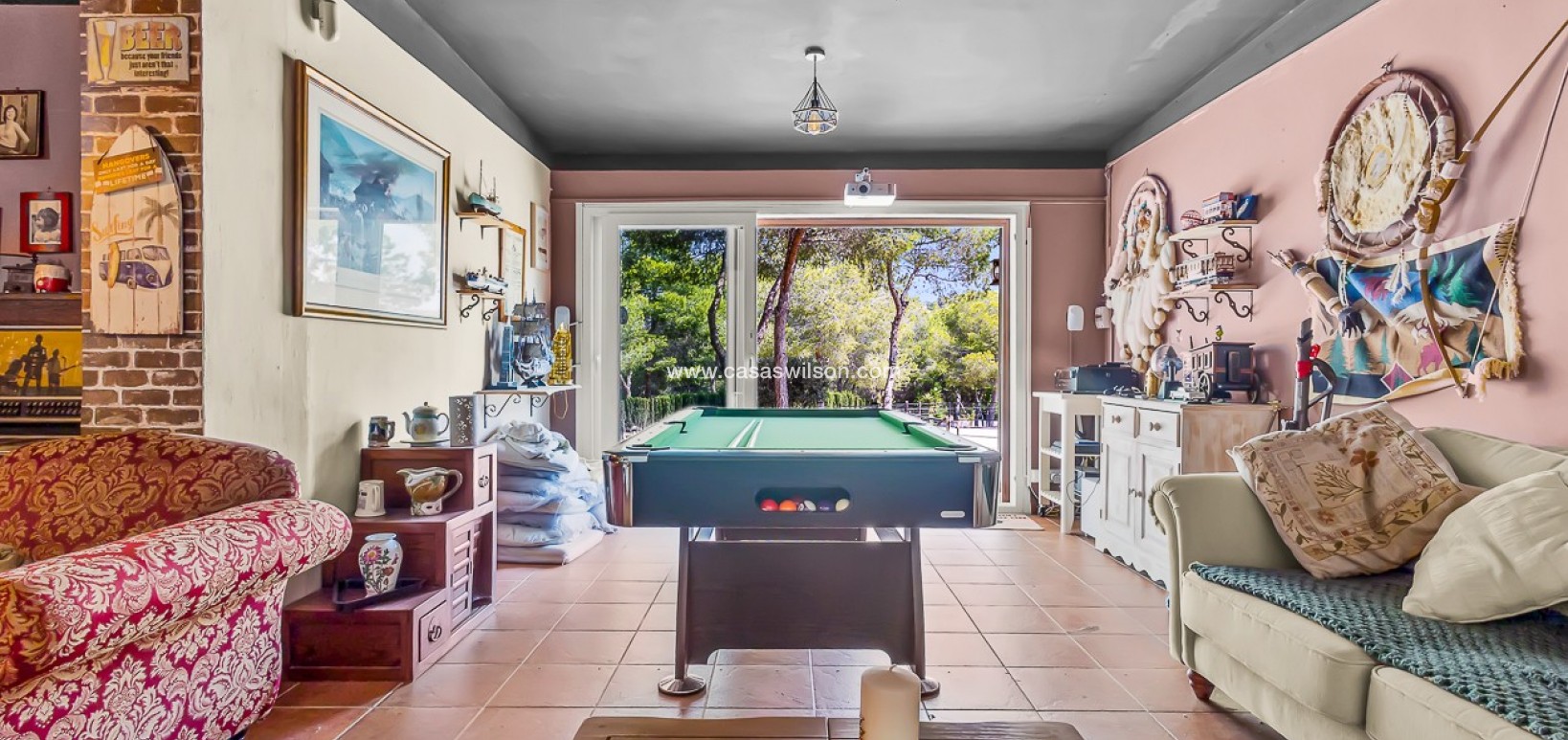 Sale - Country Property - 