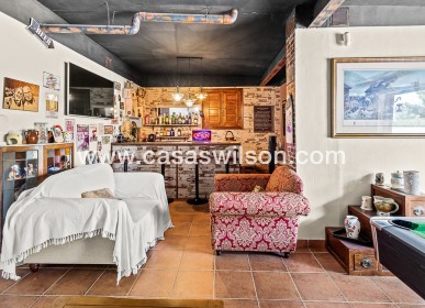 Sale - Country Property - 