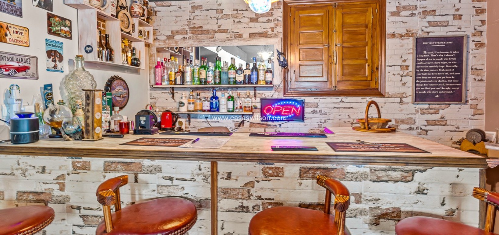 Sale - Country Property - 