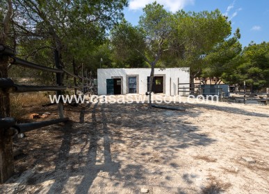 Sale - Country Property - 