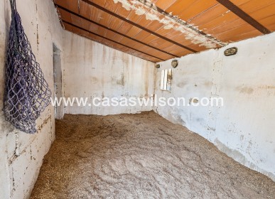 Sale - Country Property - 