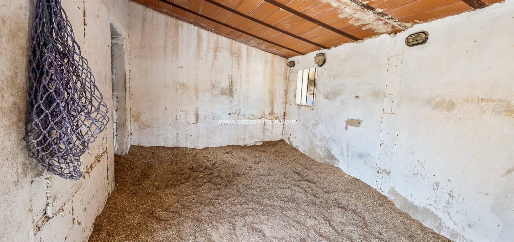 Sale - Country Property - 