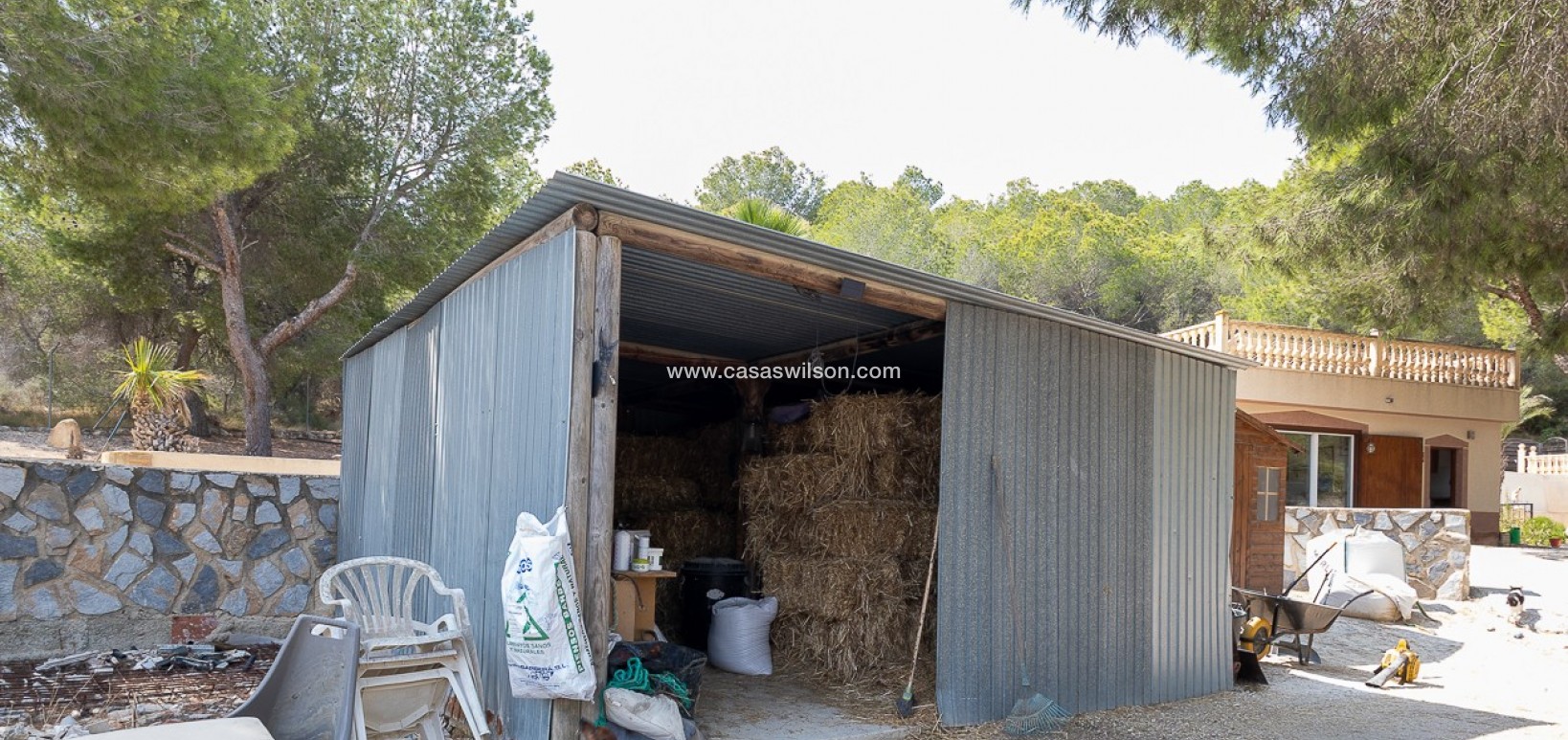 Sale - Country Property - 