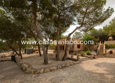 Sale - Country Property - 