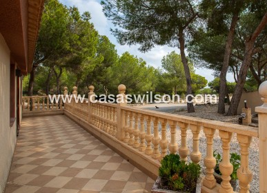 Sale - Country Property - 