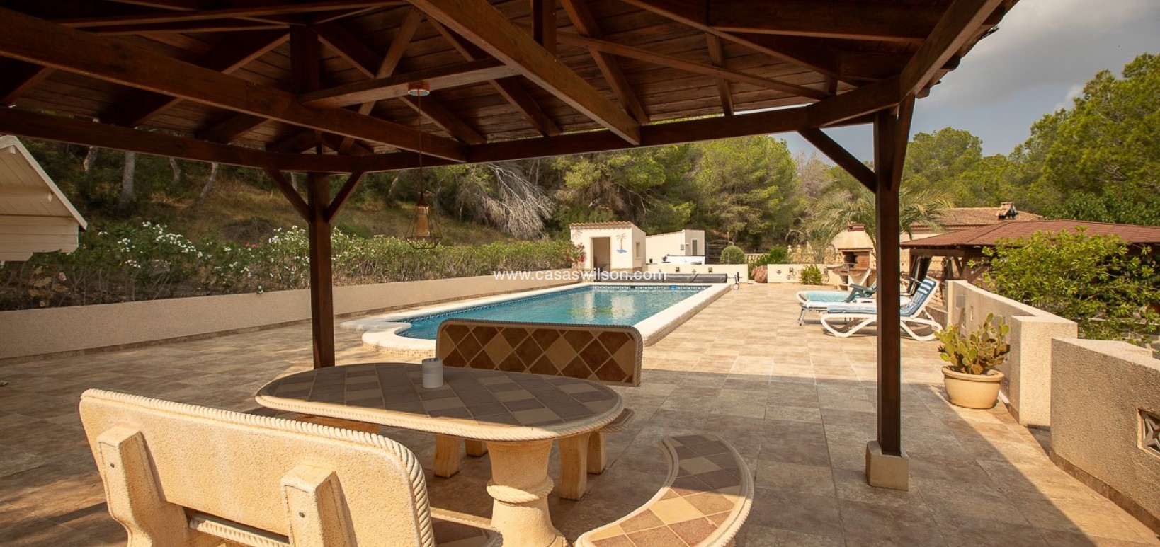 Sale - Country Property - 