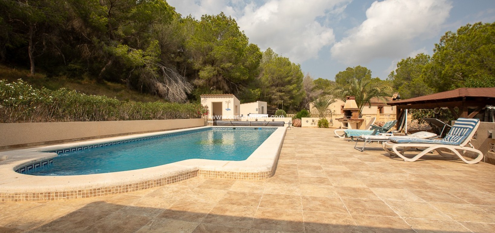 Sale - Country Property - 