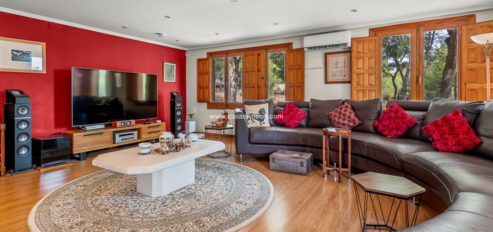 Sale - Country Property - 