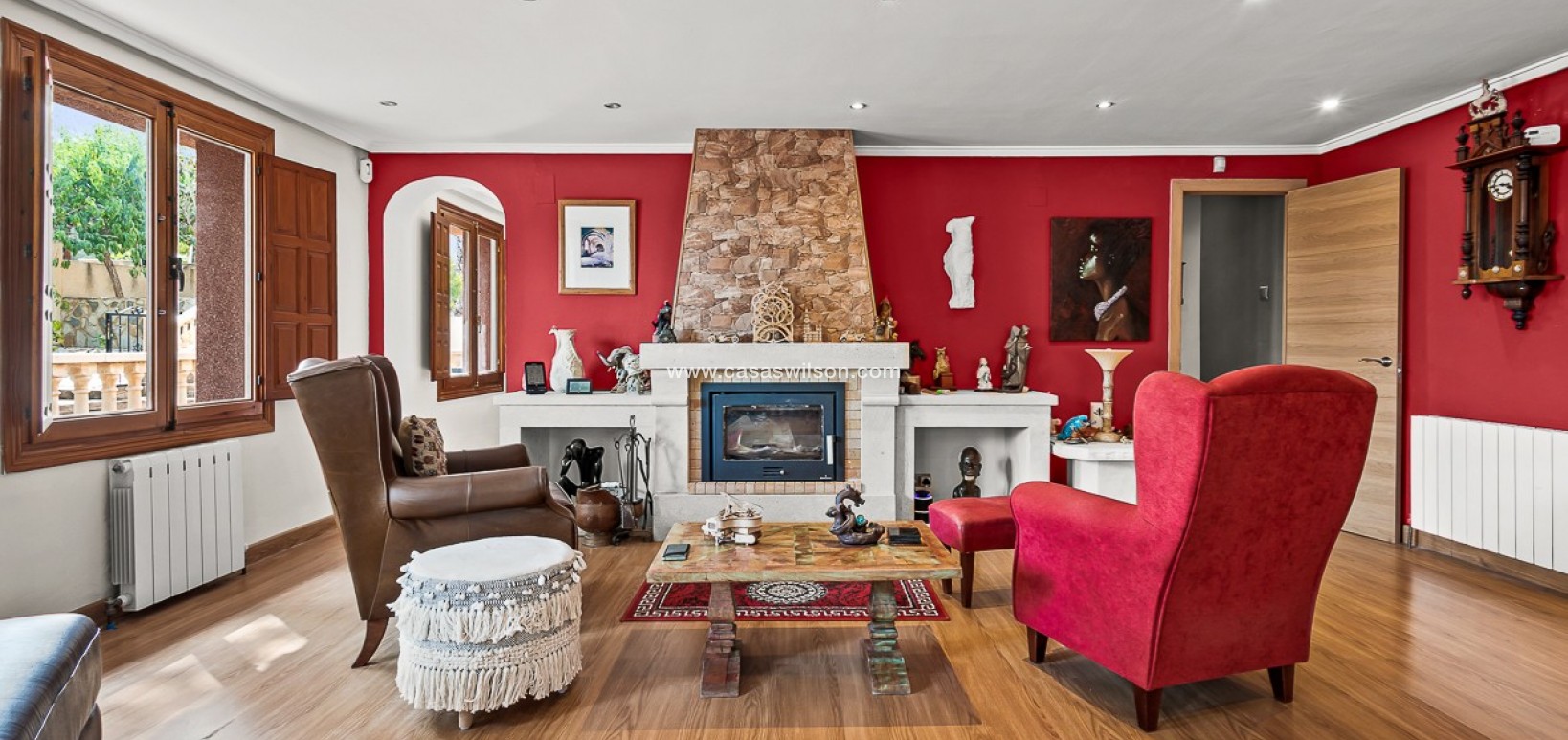 Sale - Country Property - 