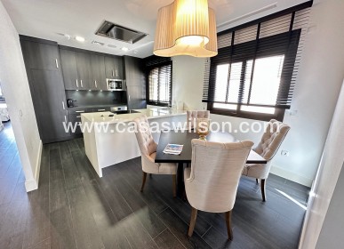 Sale - Apartment - Guardamar del Segura - Marjal Beach