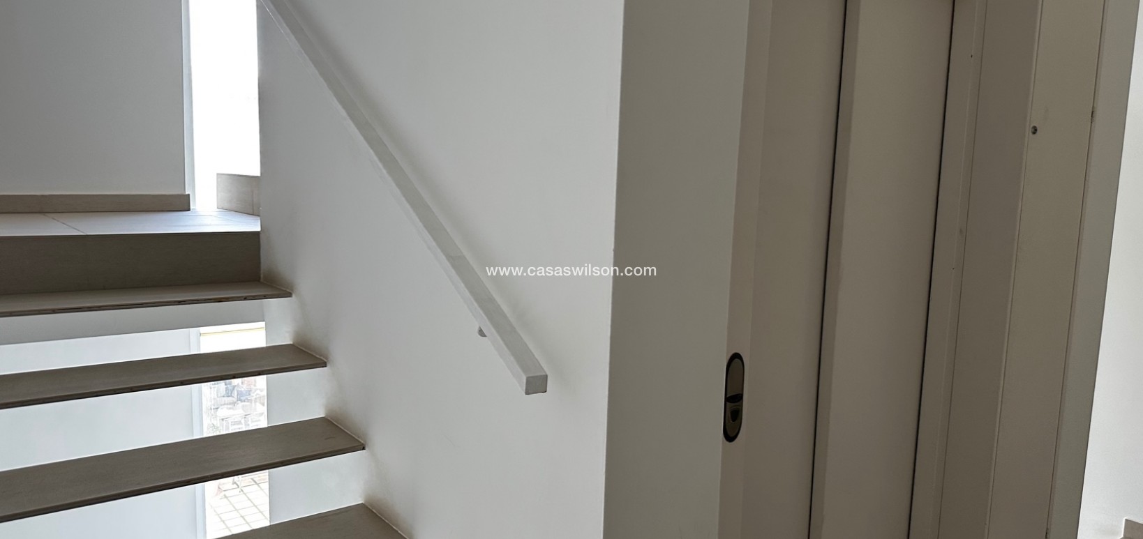 Sale - Apartment - Guardamar del Segura - Marjal Beach