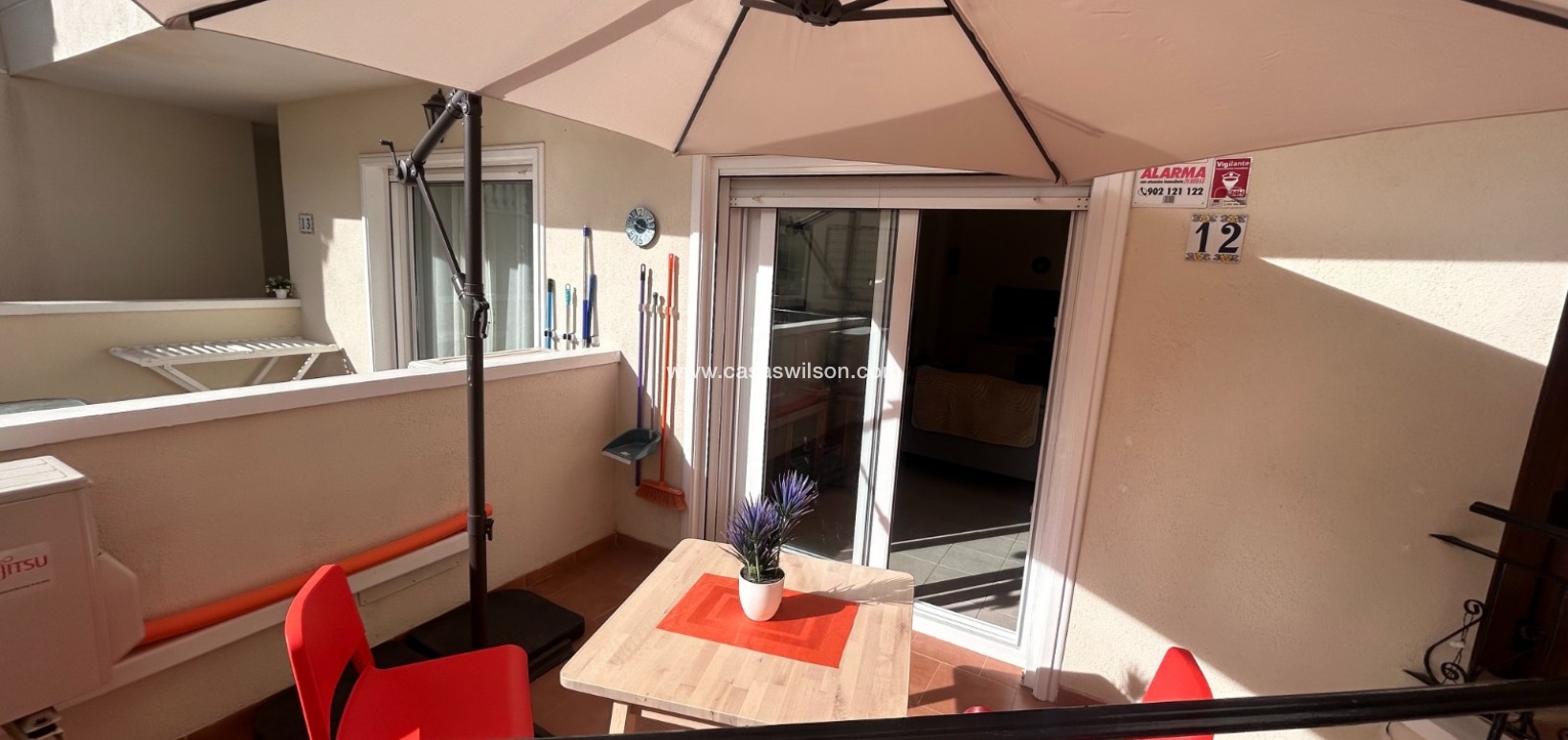 Sale - Apartment - Jacarilla