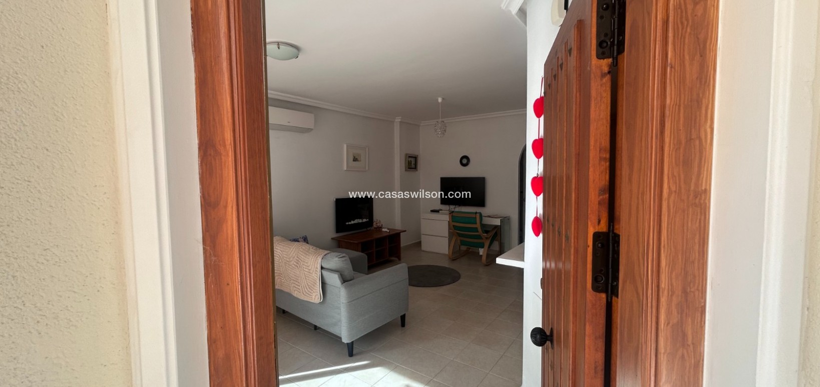 Sale - Apartment - Jacarilla
