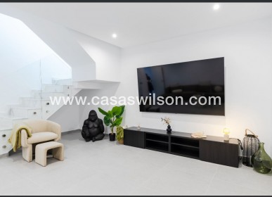 Sale - Villa - Algorfa - La Finca Golf