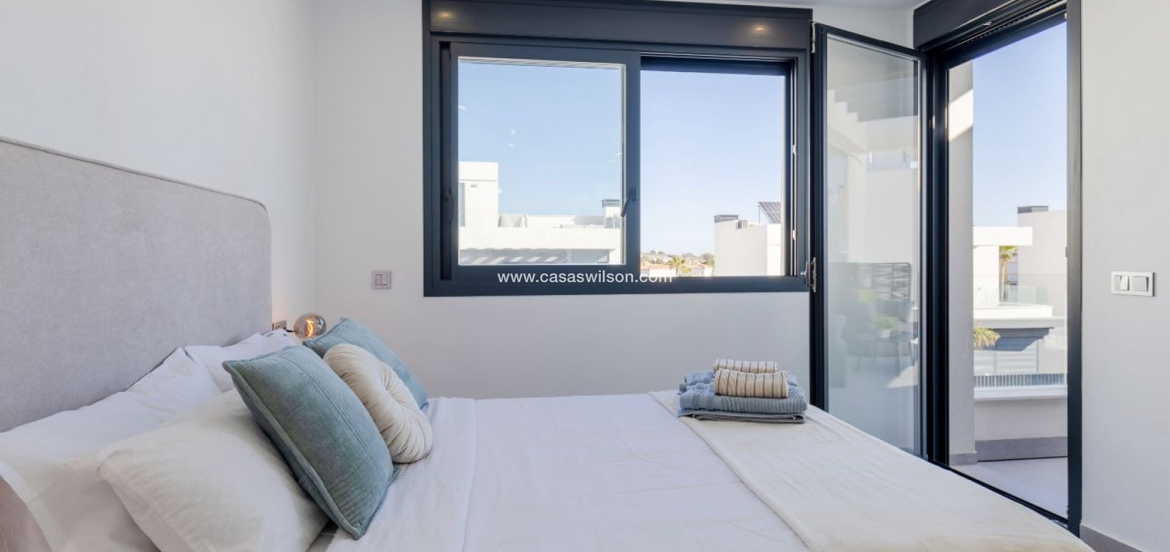 Sale - Villa - Algorfa - La Finca Golf