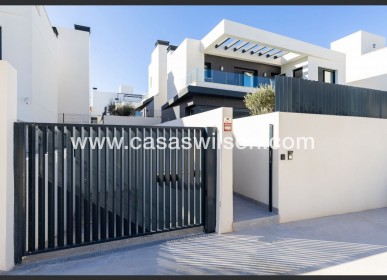 Sale - Villa - Algorfa - La Finca Golf