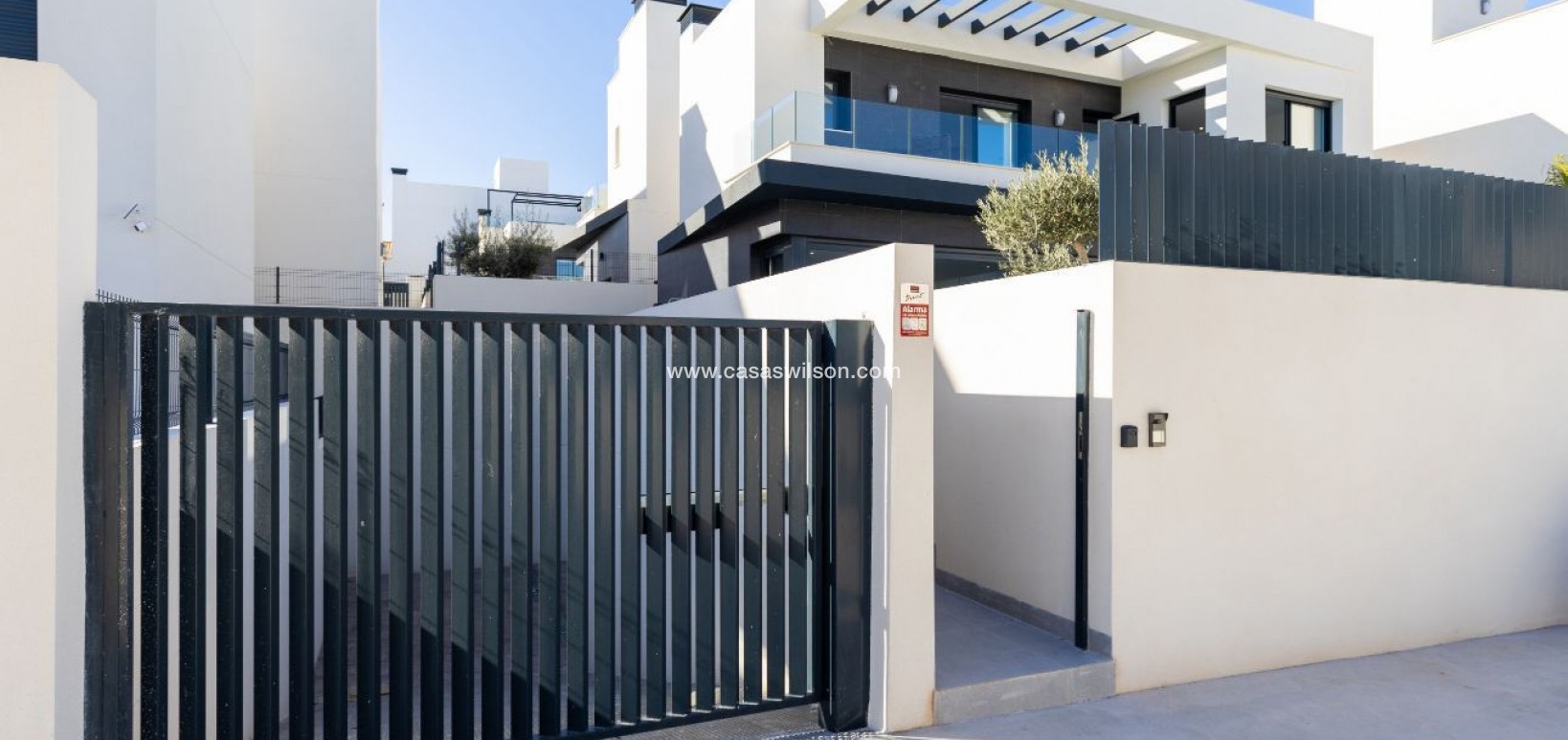 Sale - Villa - Algorfa - La Finca Golf