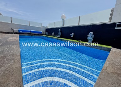 Sale - Villa - Villamartin - Villamartín