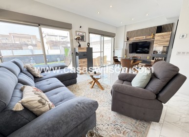 Sale - Villa - Villamartin - Villamartín