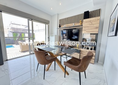 Sale - Villa - Villamartin - Villamartín