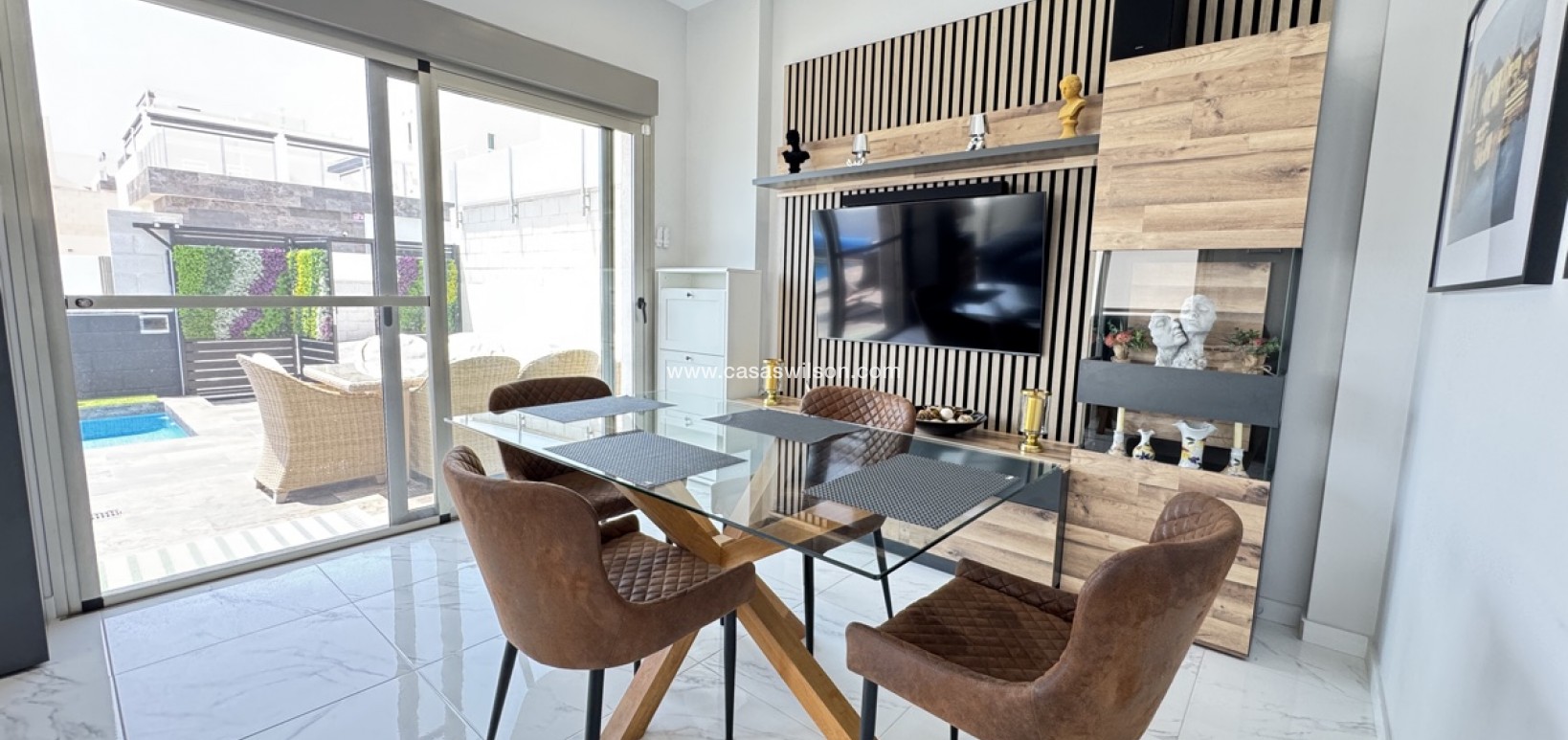 Sale - Villa - Villamartin - Villamartín