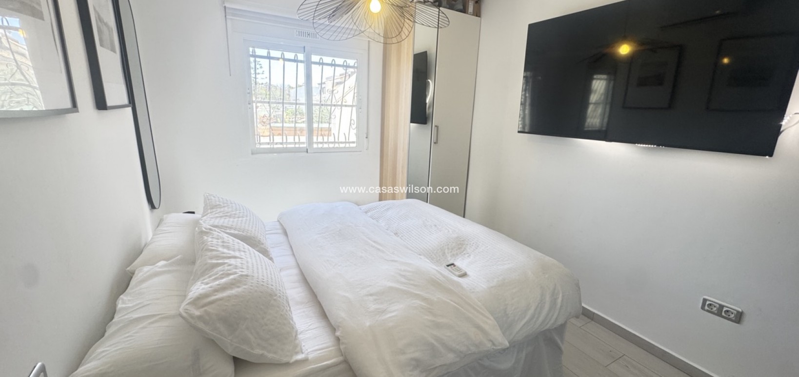 Sale - Villa - San Miguel de Salinas - blue lagoon