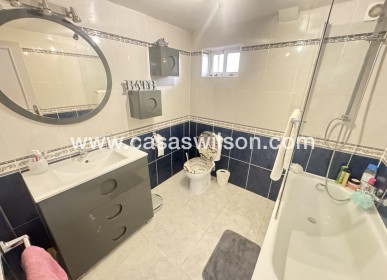 Sale - Villa - Villamartin - Villamartín