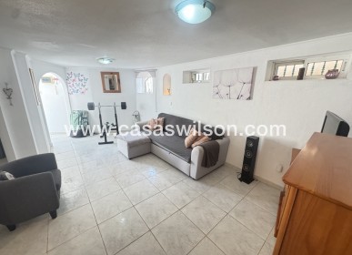 Sale - Villa - Villamartin - Villamartín