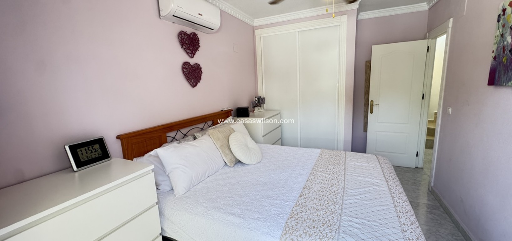 Sale - Villa - Villamartin - Villamartín