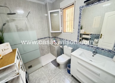 Sale - Villa - Villamartin - Villamartín