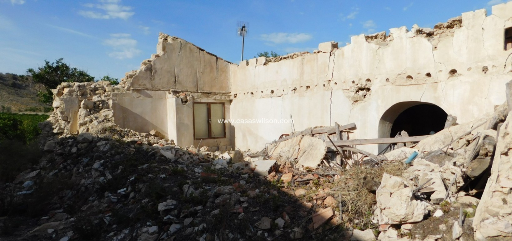 Sale - Plot of Land - Torremendo