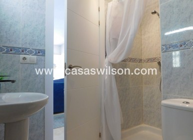 Sale - Villa - Orihuela Costa - Villamartín