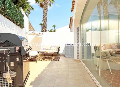 Venta - Chalet - Orihuela Costa - Villamartín